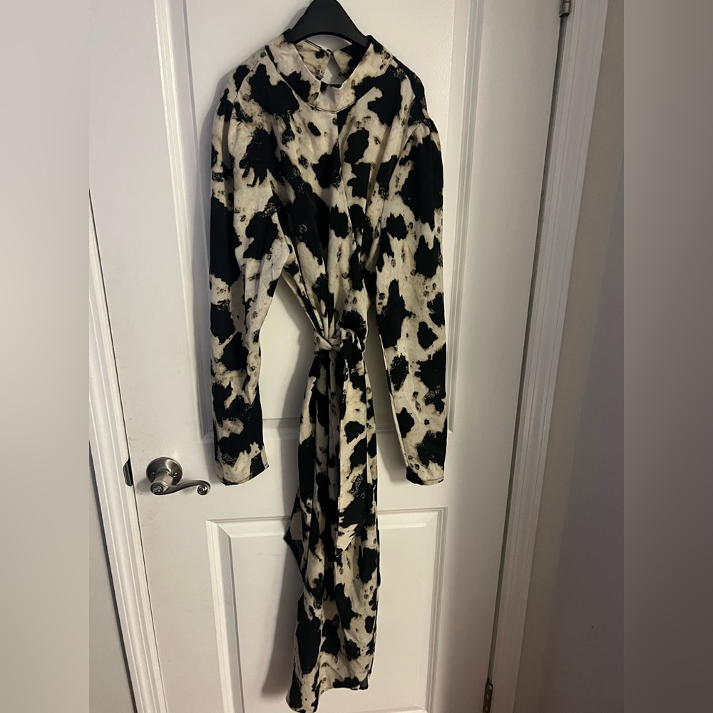 Object dress